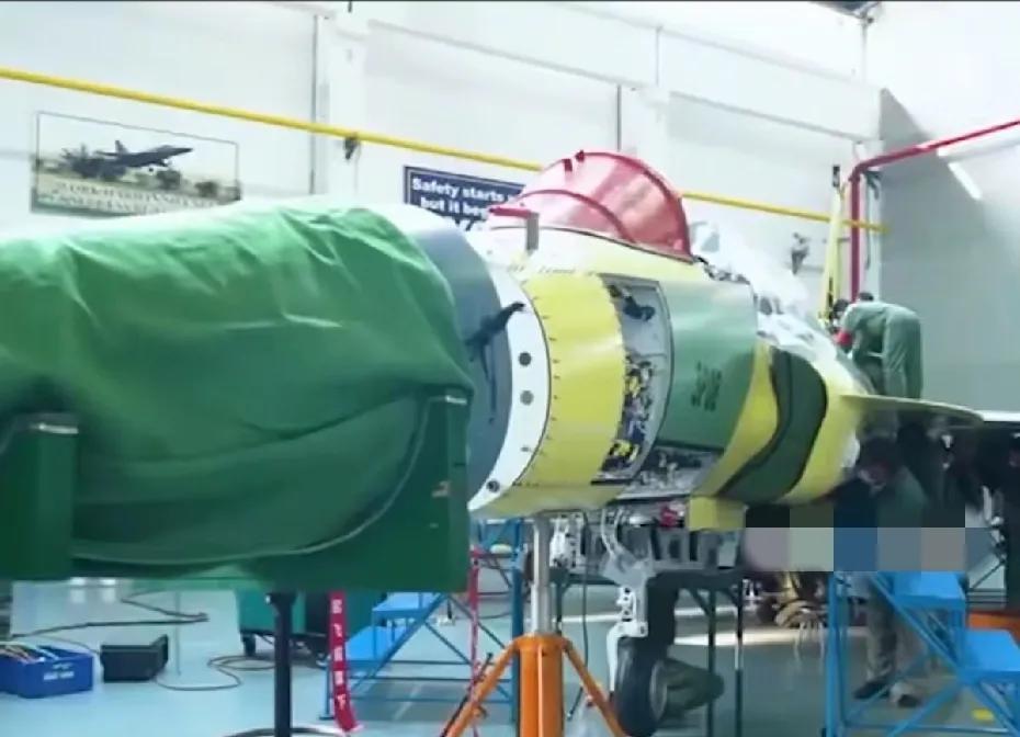 大家都忽略了一个问题，巴基斯坦空军能赢不仅仅因为歼10C。巴基斯坦空军工业能力已