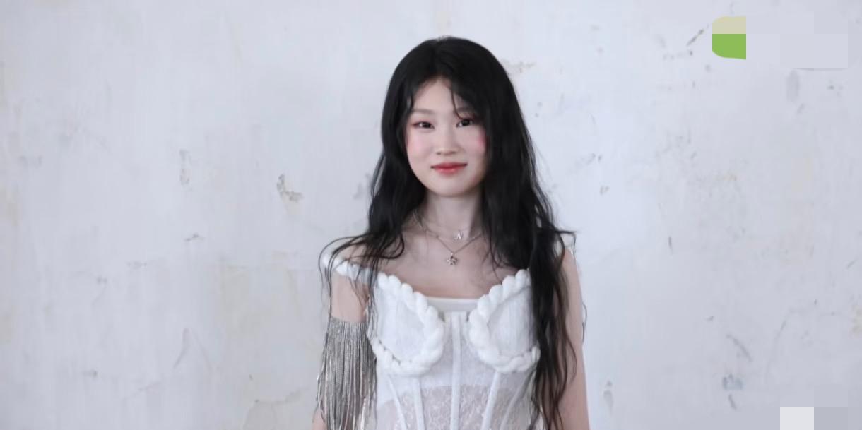 我敢打包票的说，
沈佳润，
绝对是小沈阳这辈子，
最好的作品了，曾经因为女儿被称