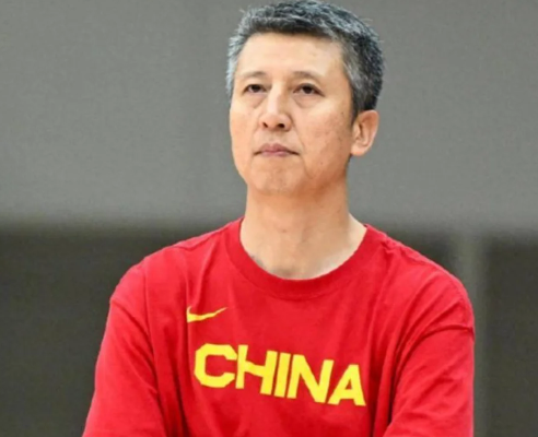 郭士强：在和强队交手中学习，争取最好成绩

北京时间7月24日晚，中国男篮将在杭