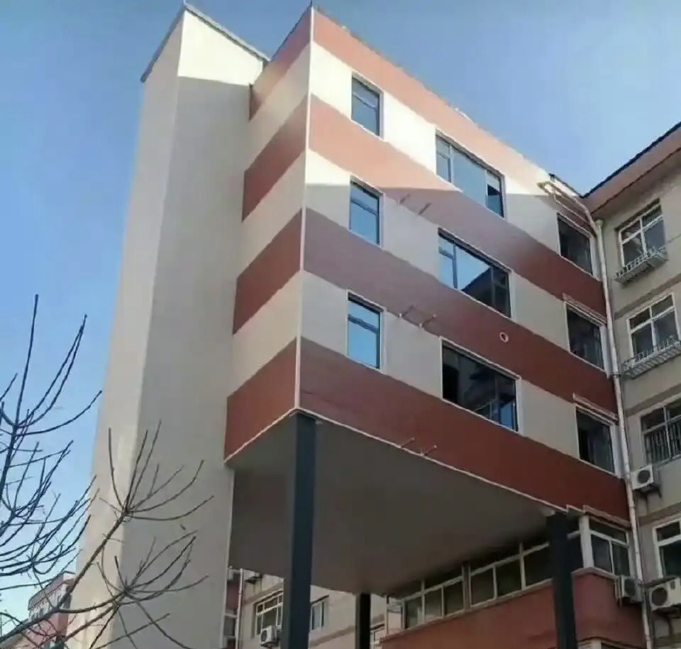 电梯建成这样，一楼二楼到底是亏了还是赚了？