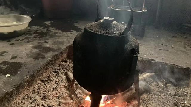 父亲说他们这代人不在了，就没有人种地了，湘西农村真实现状