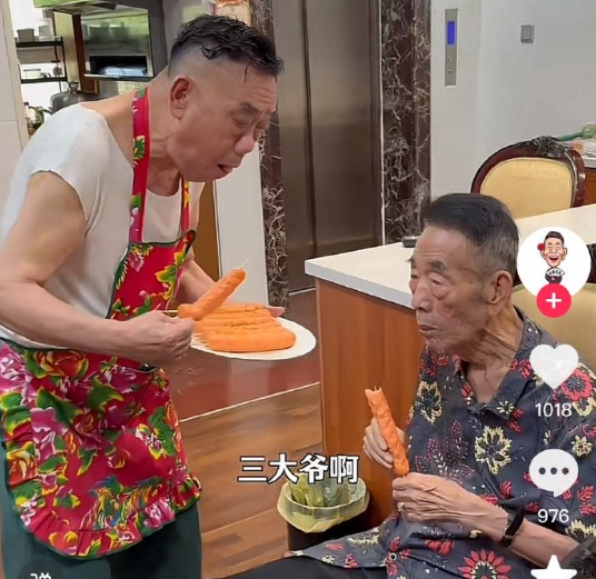 杨少华这大儿子也真是的，老爷子最后一条视频是今天下午1点多发出来的的，还在配合儿