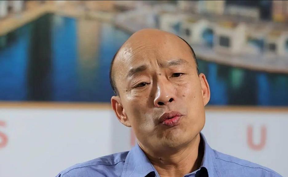 郑丽文不敢找韩国瑜？
郑丽文不敢拜访韩国瑜
这事比表面上复杂得多
台面上热热闹闹
