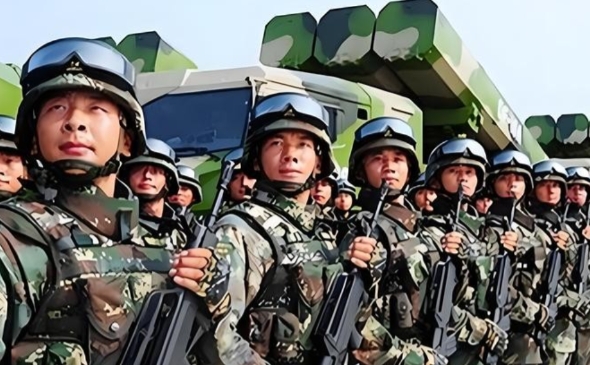 美国到底会不会向中国开战呢？就这么说吧，美国100%想开战，因为中国已经对美国霸