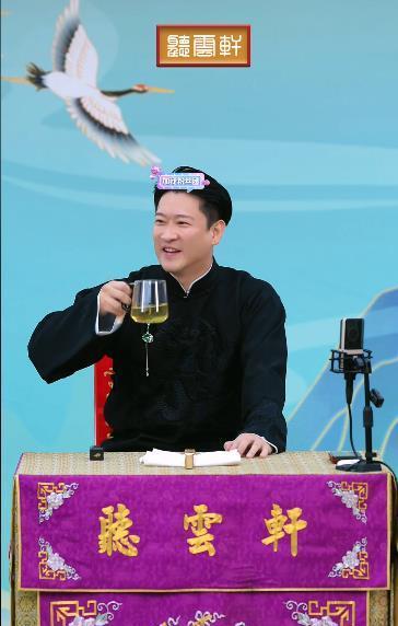 刚看完曹云金的直播单口相声《山东斗法》来做下点评，客观的点评，不带入任何粉丝色彩