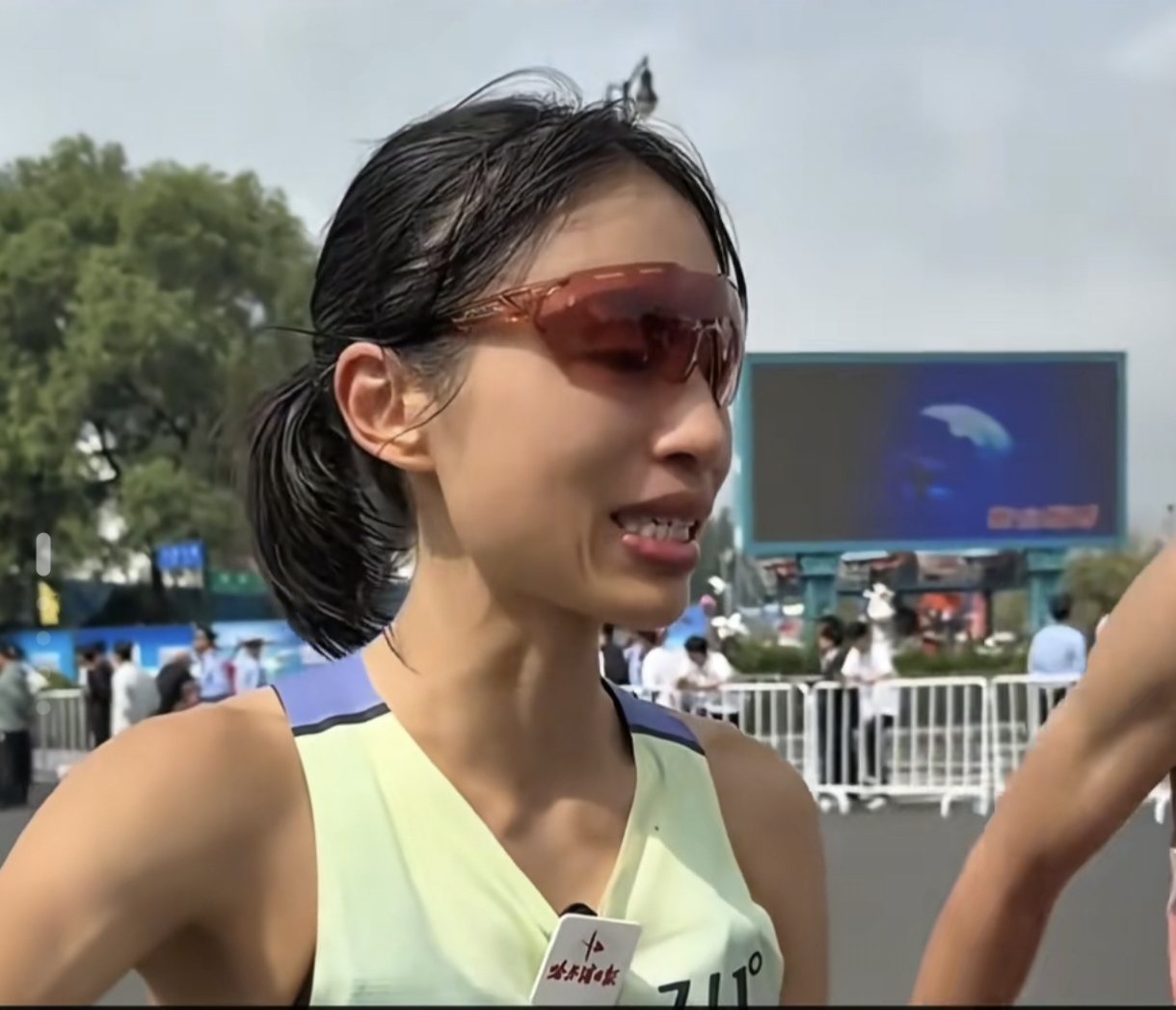 361度与“最快女护士”解约！直播间被“买鞋送调休”刷屏
“最快女护士”张水华已