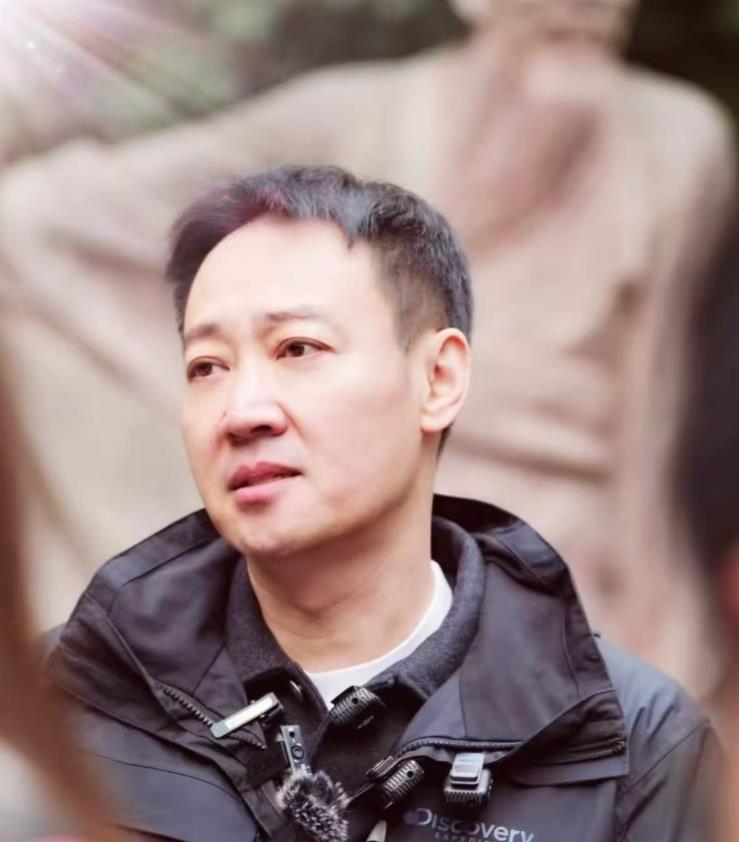 我以为辛柏青已经走出来了
也以为他打算拍戏了，
万万没想到，他居然这样说：

“