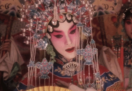 1993年陈凯歌筹备影片《霸王别姬》时，对于程蝶衣一开始的选角设想并不是张国荣，