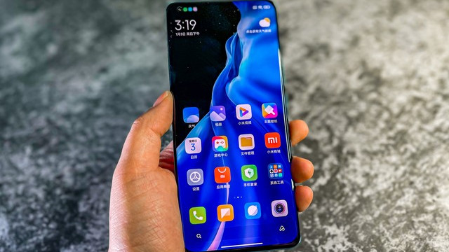 手机右上角出现的这个图标，一定要尽快关闭，不然会发热耗电严重