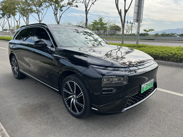 G9提车一年终于更新自定义解闭锁音效了
我的小鹏G9已经提测一年了，虽然小鹏新车