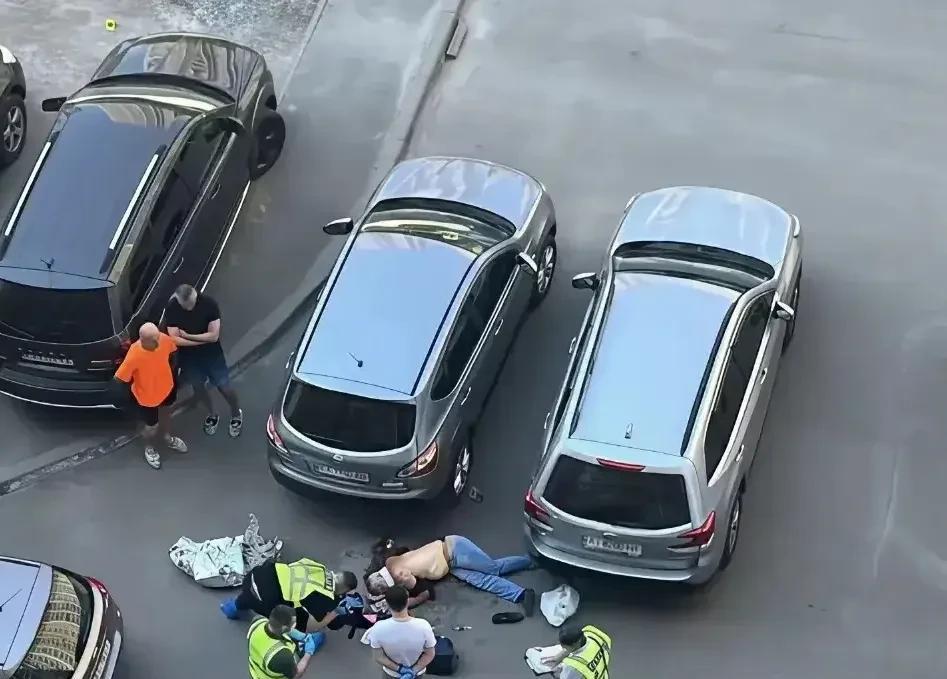 君子报仇，十年不晚，乌克兰暗杀专家被清除。
美国媒体揭露，乌克兰国家安全局特别行
