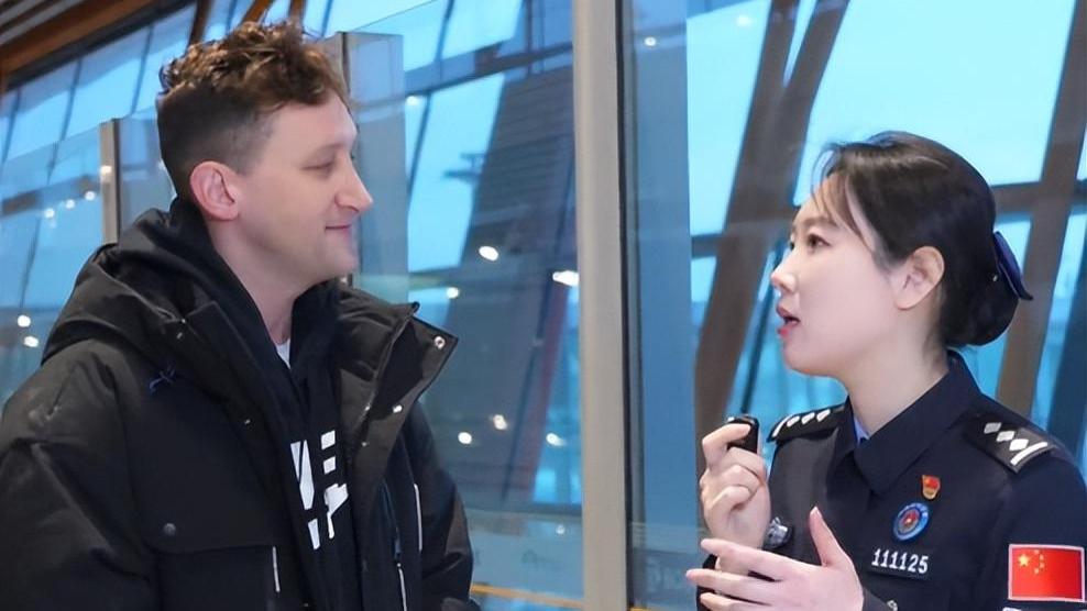 埃文凯尔回北京了！吐槽美国没人关心他，此次来华有两个计划