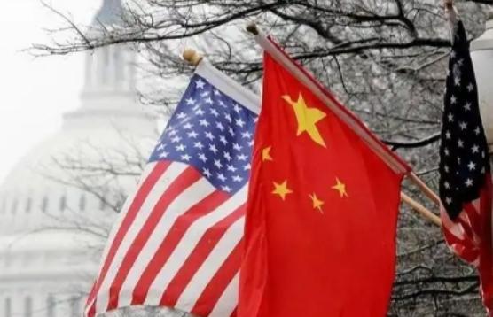 美国衰落其实是一个巨大的谎言，因为老美还在世界上拥有着绝对的领先优势，之所以这两