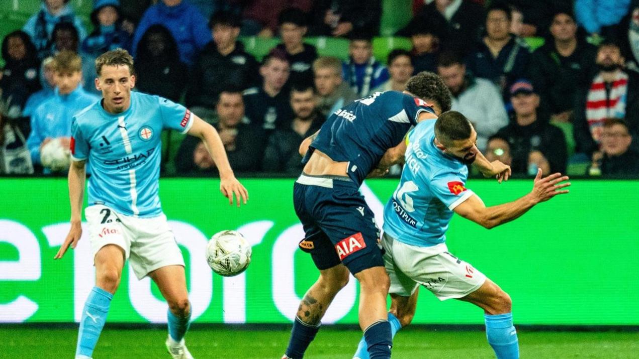 澳超第16轮焦点对决：榜首之争，阿德莱德联主场迎战领头羊喷气机