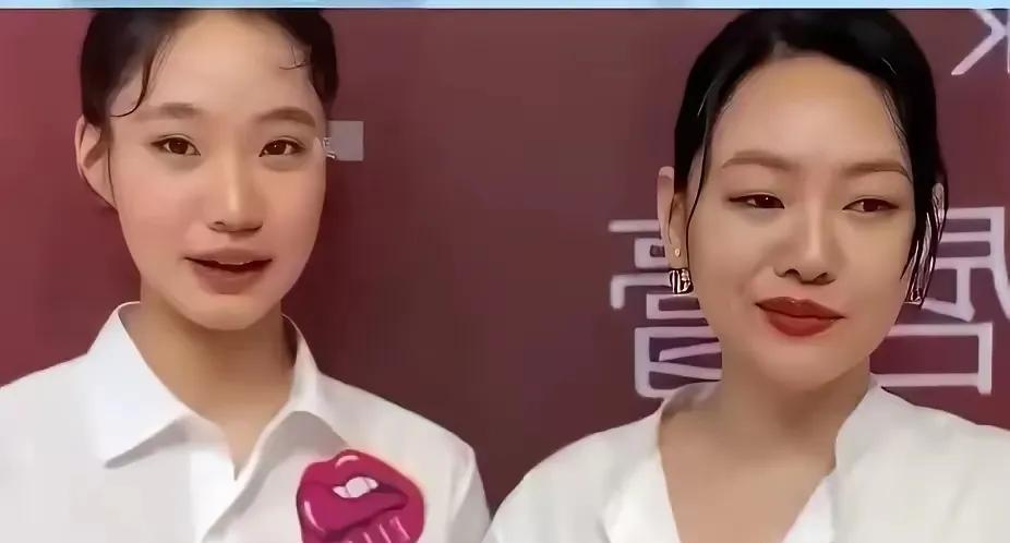 难怪有网友猜测小S最不待见二闺女……[尬笑][黑线]