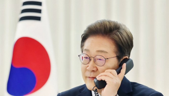 亚洲小国突然对日本变脸，背后原因让人震惊！











---


