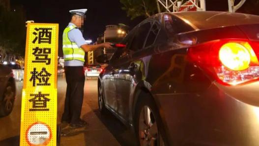 为什么交警查酒驾，私家车成酒驾重灾区？而货车、出租车很少查？