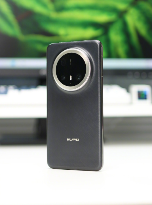 Mate70系列激活量应该是超过530万了，这个销量已经相当不错了，现在才7月份