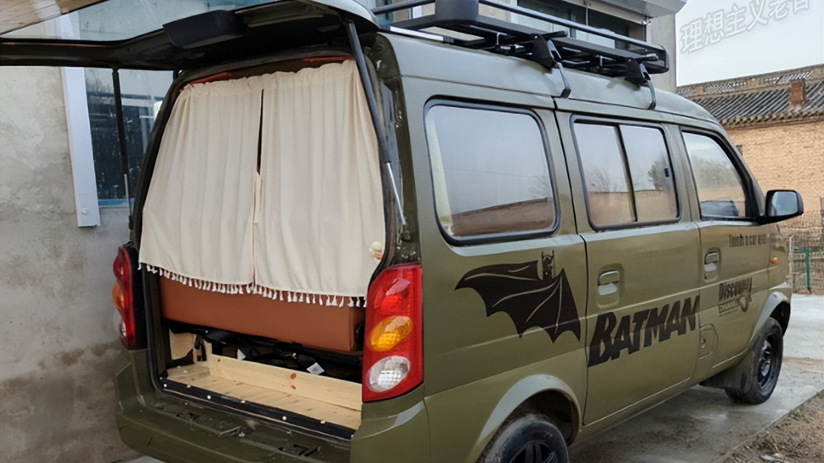 低成本旅行说走就走，小面包改装露营车自驾游，出入灵活停车方便