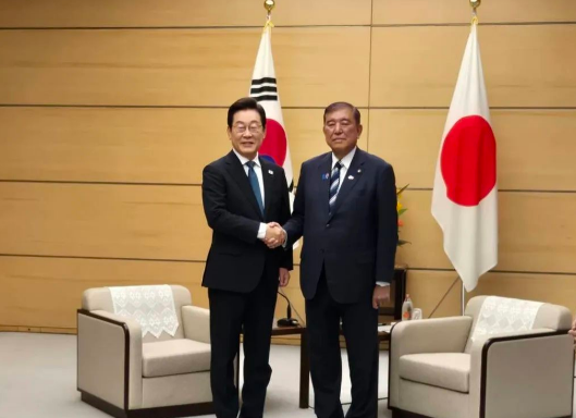特朗普：不为日本背锅

日媒炒作美国总统特朗普冷回应日本首相石破茂辞职说“我不晓