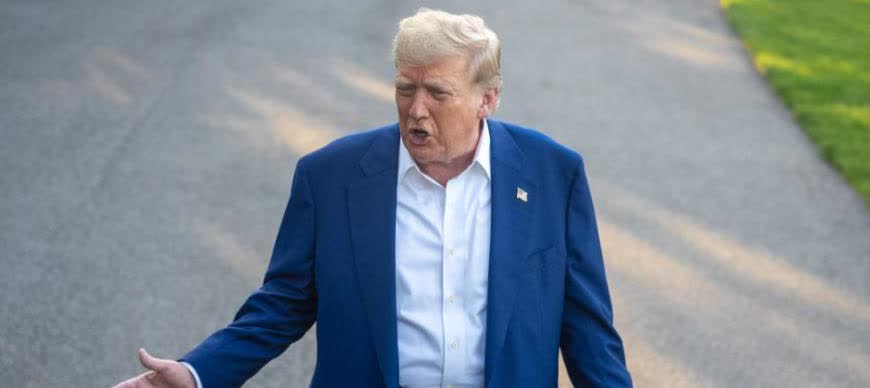 特朗普下的“铁令”不管用？泰军拿枪硬闯柬埔寨

泰国和柬埔寨在特朗普的“斡旋