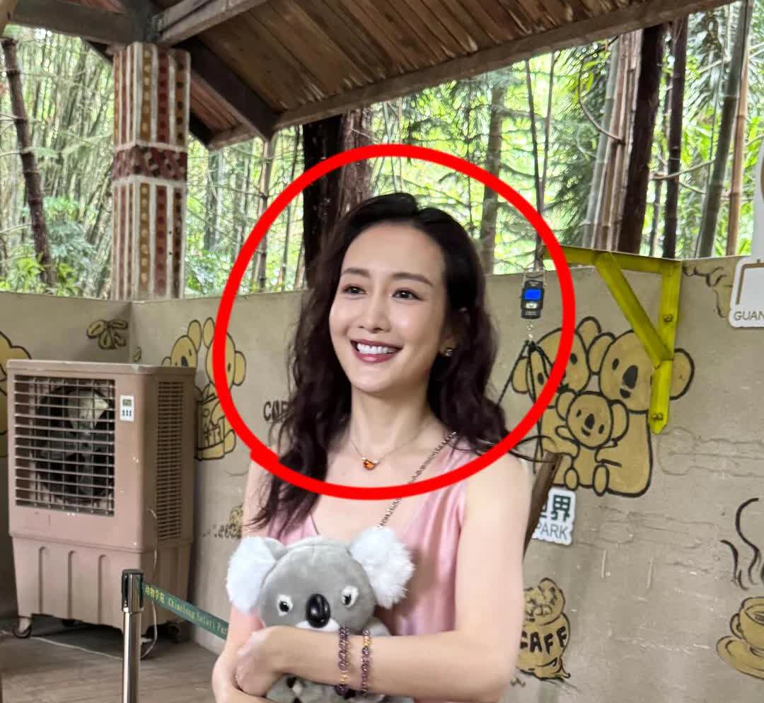 王鸥以后可能很难再结婚了，
原因很简单，
不是因为她还爱着何九华，
而是因