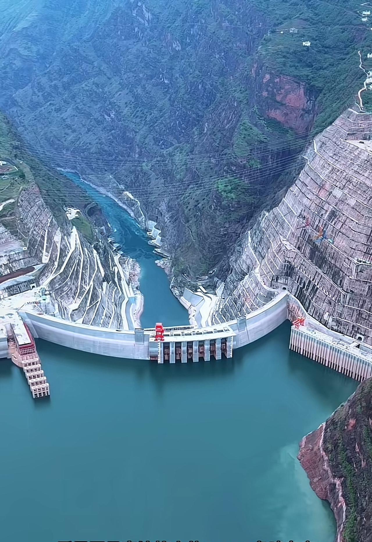 基建狂魔，引领全球 国之重器，大国工匠 ！
