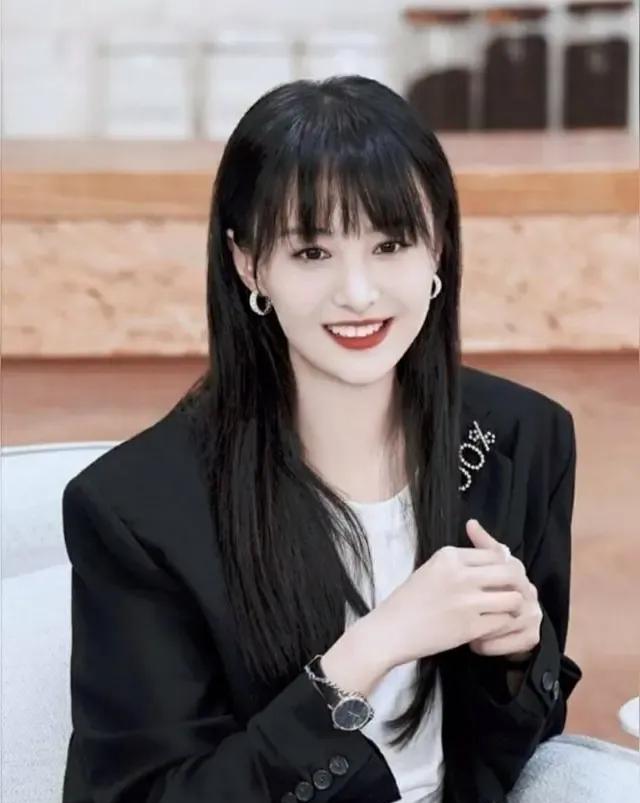 郑爽情绪太不稳定了，想起什么就做什么，想生就生，想弃就弃，还是太顺了，没经历过挫