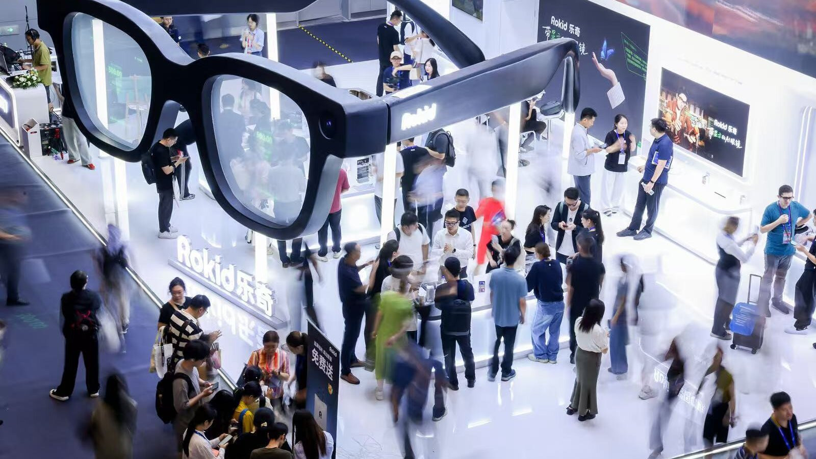 先涨价后“共创”，谁在为Rokid的“焦虑”买单？