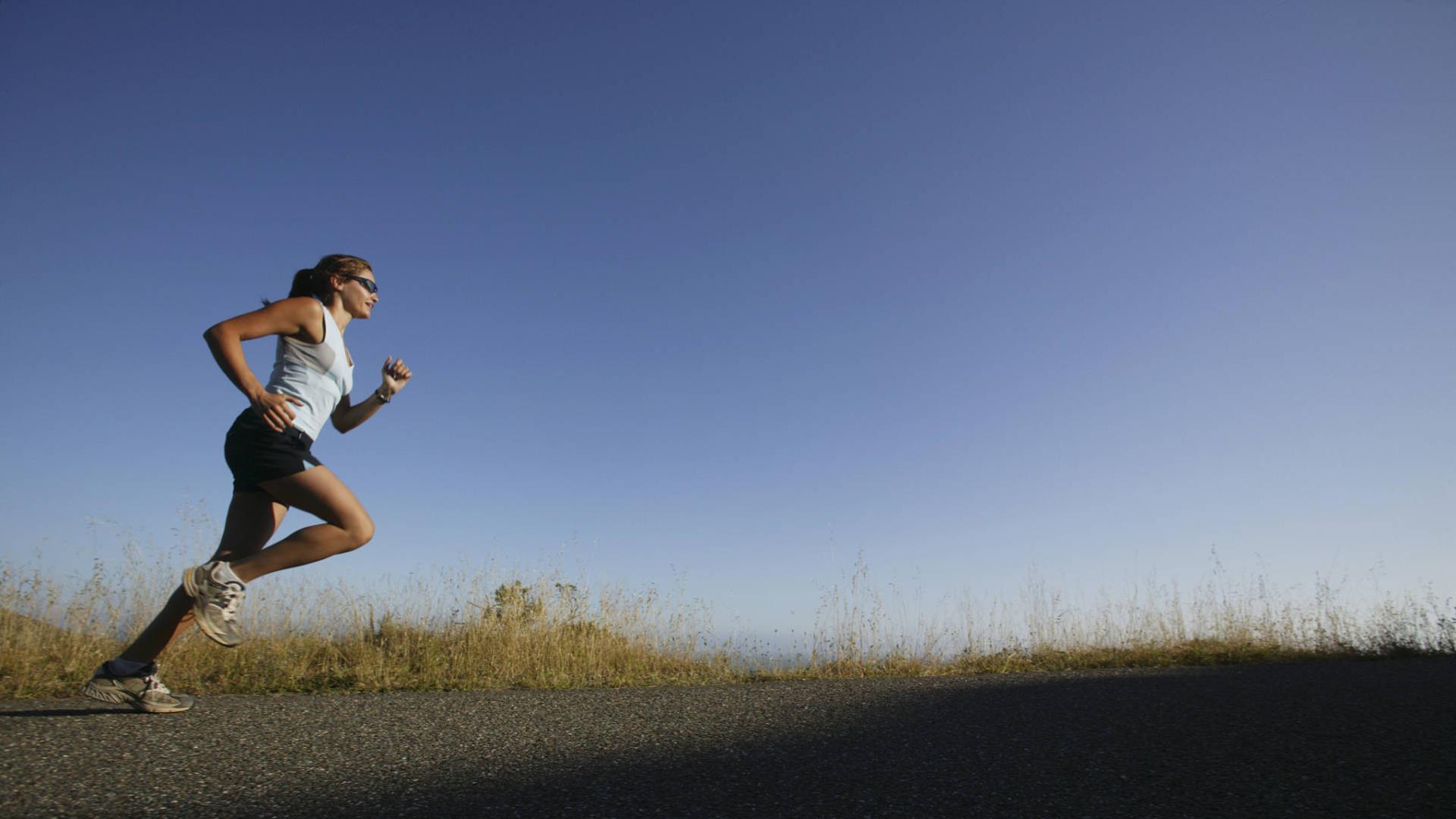跑步用什么运动耳机？10款真实体验对比，哪款更稳更舒服