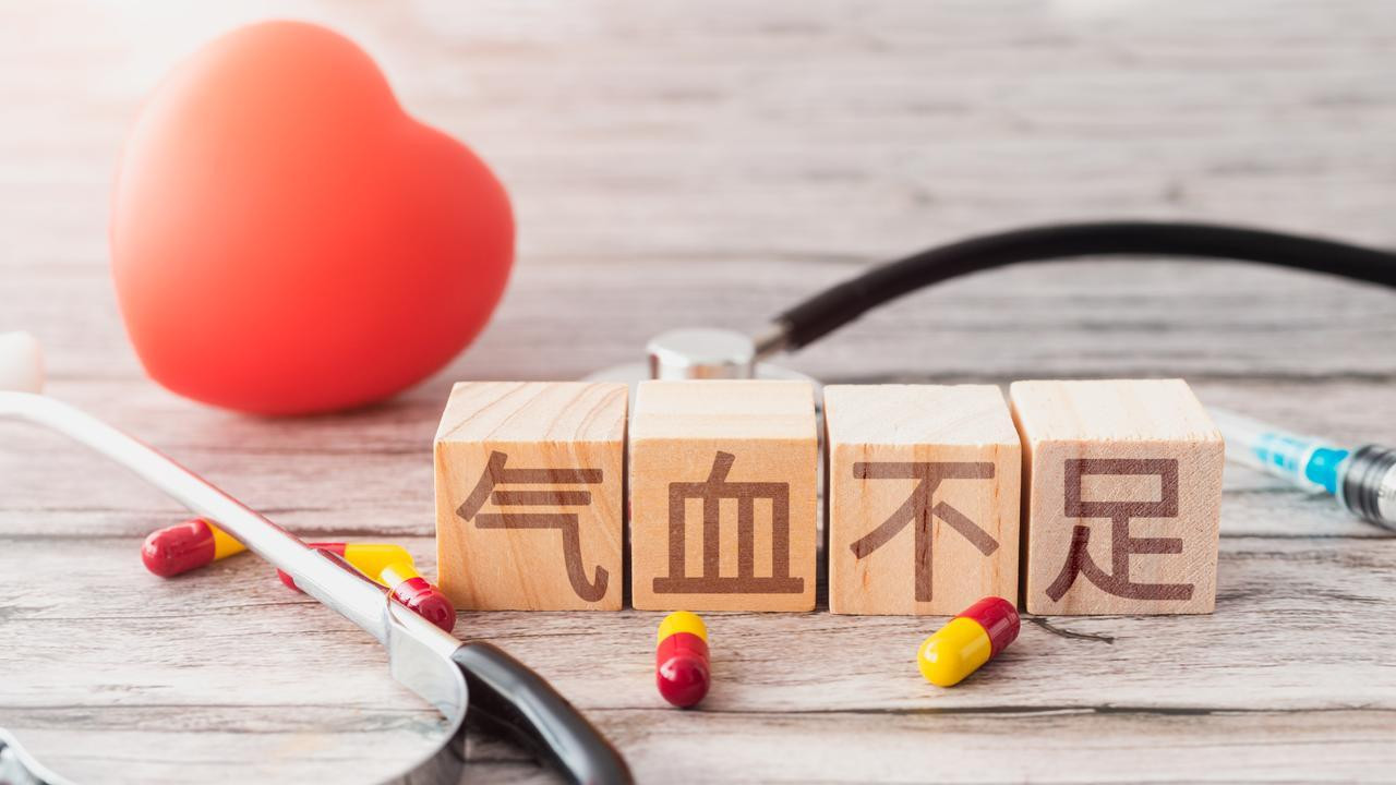 三更半夜睡不着！多半是这里“亏空”，想睡到自然醒用这个中成药