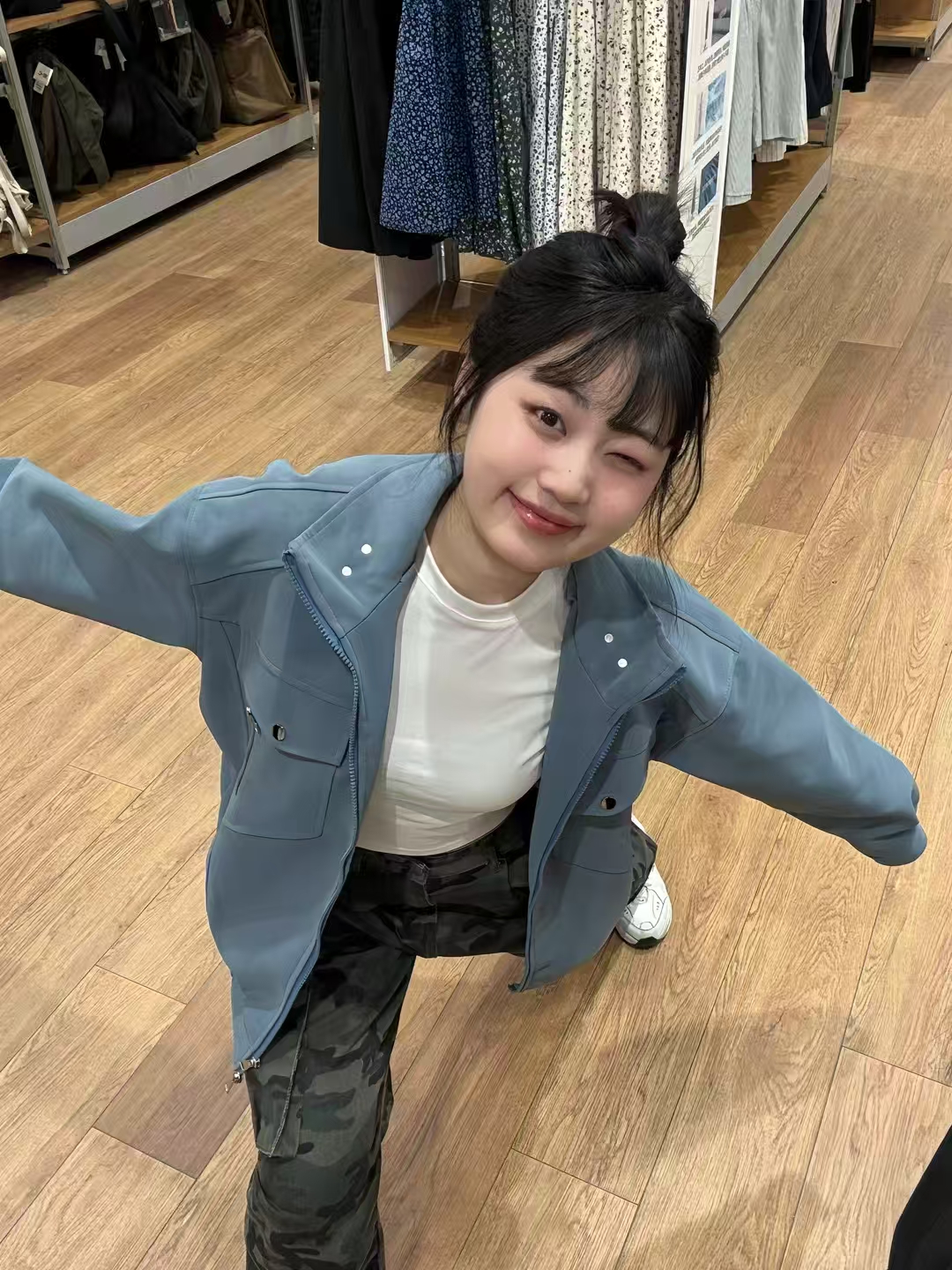 今晚是你俯卧撑，还是我深蹲。