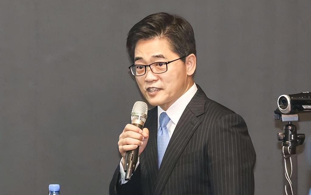 罗智强和郝龙斌宣布不参加中天举办的第三场辩论会，最主要的原因其实与这一场辩论主题