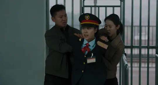    《毕正明的证明》剧情上还是很有趣，尤其是那一夜，开篇的那一夜，一个孩子立志