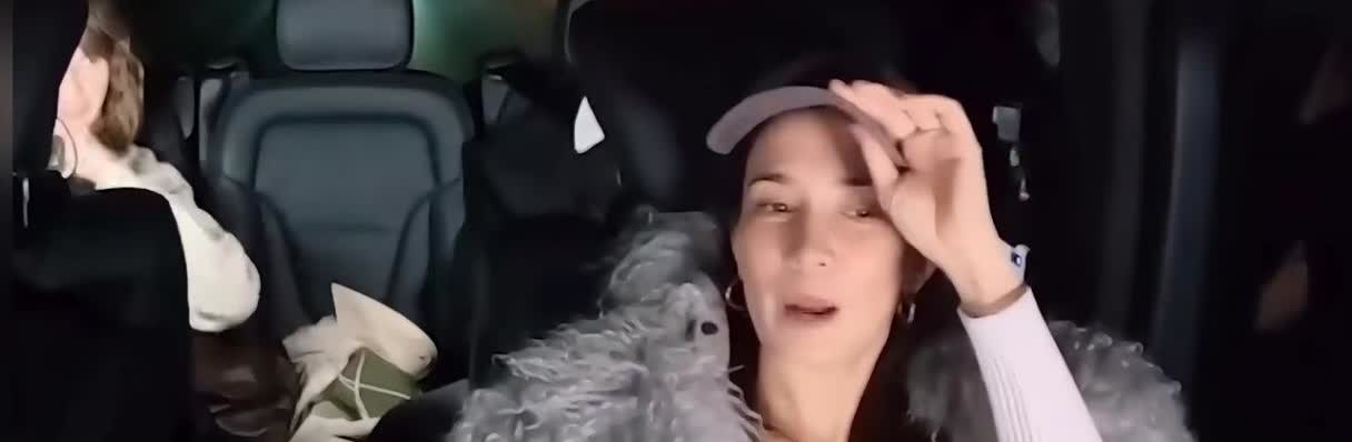 卢靖姗和董力夫妻车上闲聊，讲了一句话，让我觉得这个细节一直被全网忽视？

卢