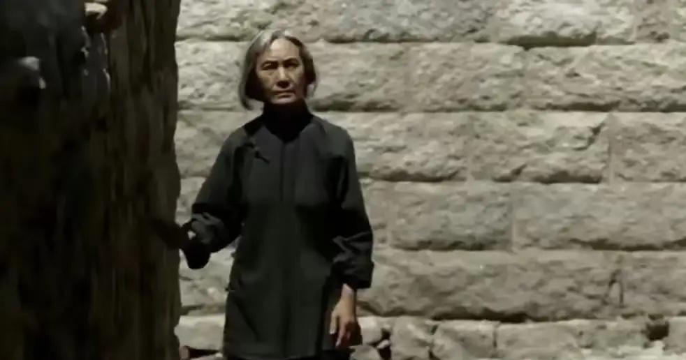 前妻张桂兰为什么非要见江德福一面？难道她忘记曾经的丑事了吗？我觉得大家都误会她了
