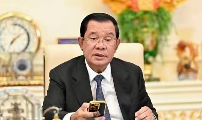 快讯！老谋深算的洪森，只一招让泰国政坛一夜变天，中国布局也受影响？
泰国总理佩通
