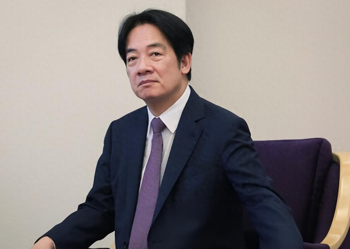 台当局变本加厉，不许夏立言、马英九参席93庆典，外交部定调统一。九三阅兵外宾悉数