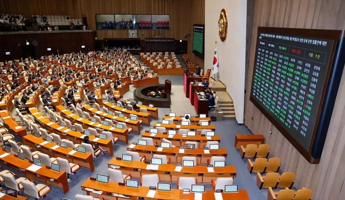 韩国通过三大特检法，要查大案子











天呐！韩国政坛又炸锅了，三