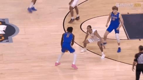 NCAA决赛三星表现点评——克莱顿成大赢家！
克莱顿11+5+7（预测首轮29顺