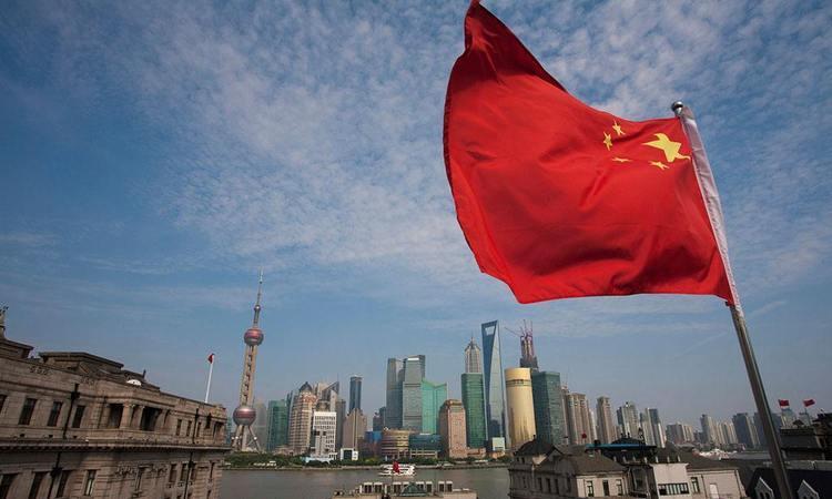 终于理解，为什么在中美竞争中大多数国家都站队美国，因为他们都认为中国会输。从经济