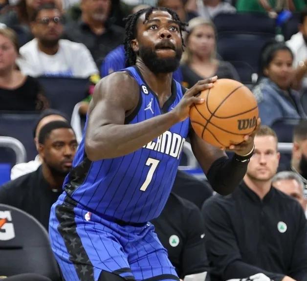 场均2.8次抢断，火箭夏联淘宝成功。打法强硬的他真的适合乌杜卡的体系，新赛季或将