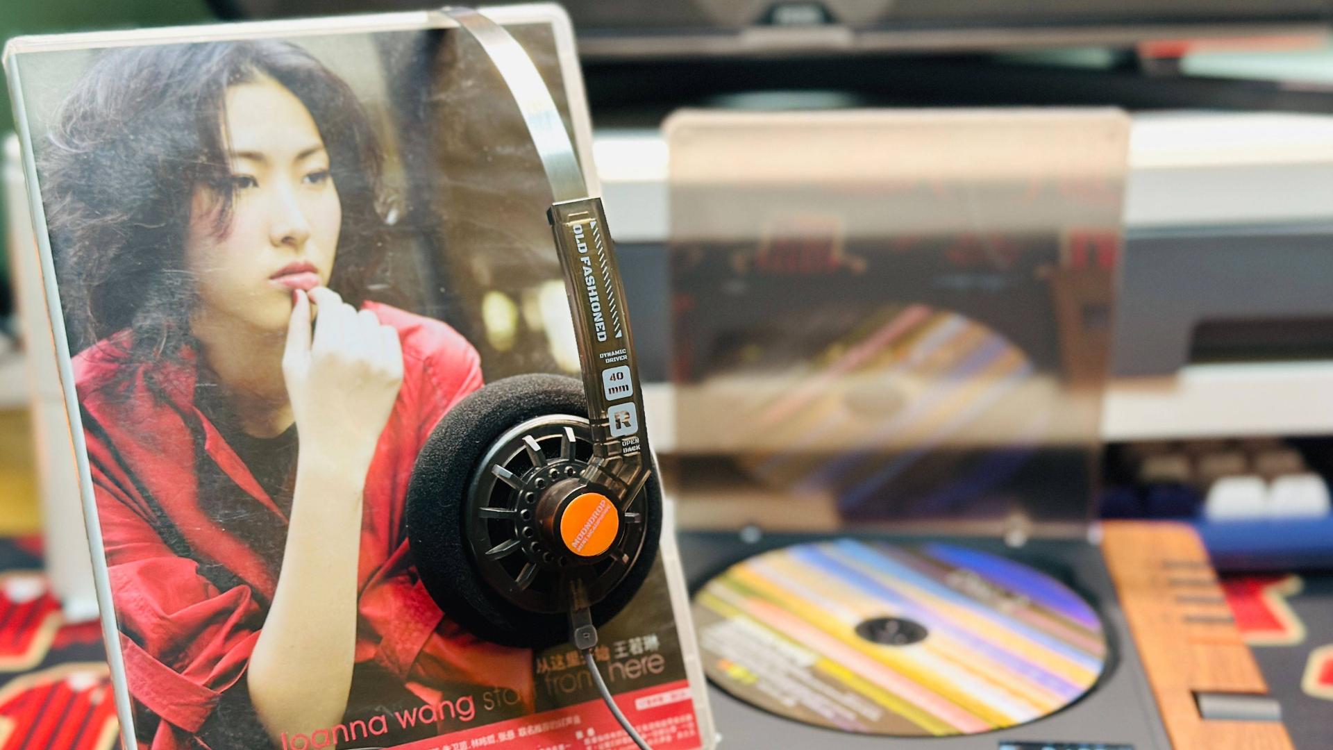 复古与音质的双向奔赴——水月雨Old Fashioned头戴耳机深度体验