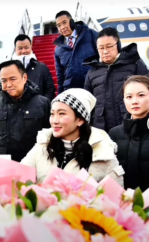快讯。
泰国美女总理佩通坦前往哈尔滨
参2月7日晚上8点举行哈尔滨
冬季亚洲区奥