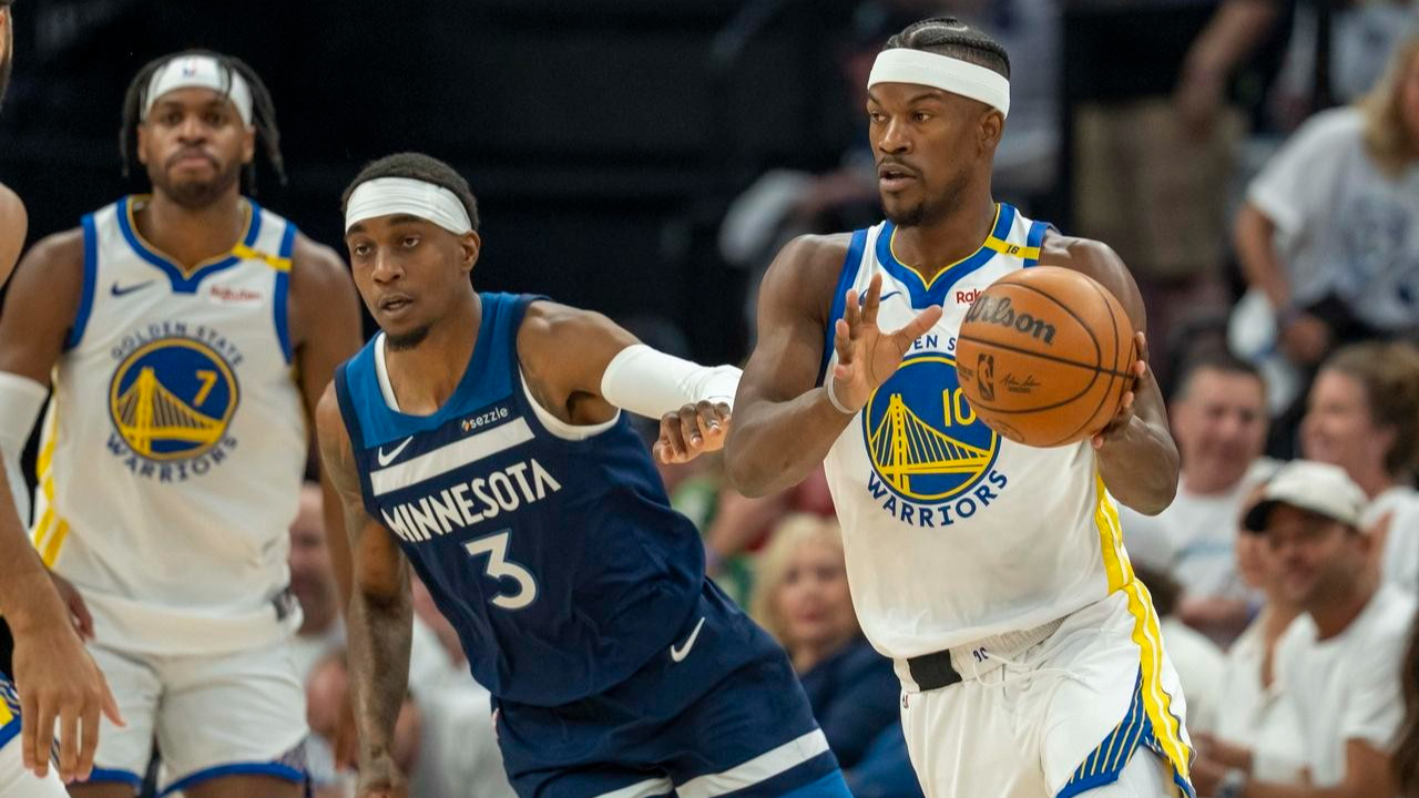 疯狂的三方交易：字母哥联手库里，巴特勒加盟活塞，波姐送往雄鹿