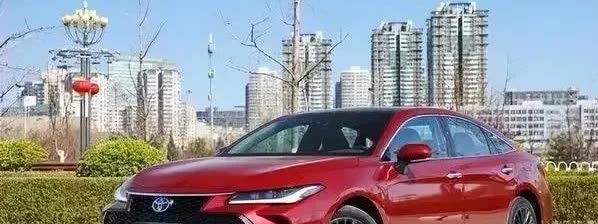 这就是赤裸裸的现实，看看加满60升油箱各国的费用：
中 国：约需510元人民币