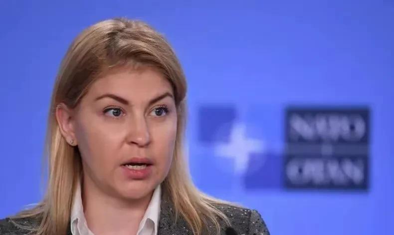 乌克兰副总理斯特凡尼希娜：禁止育龄女性出境。
为什么要禁止女性离境？据统计，自俄