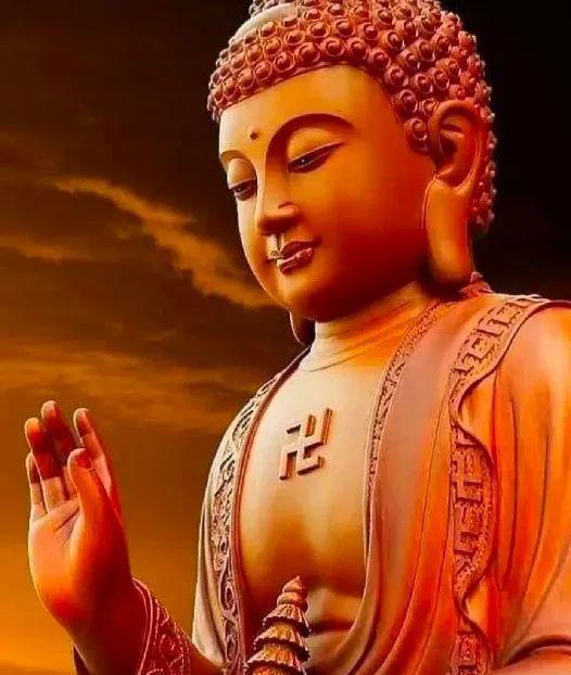 老人言，大智慧：
1.父母从商，要多听父母的意见。
2.为人莫作妇人身，百年苦乐