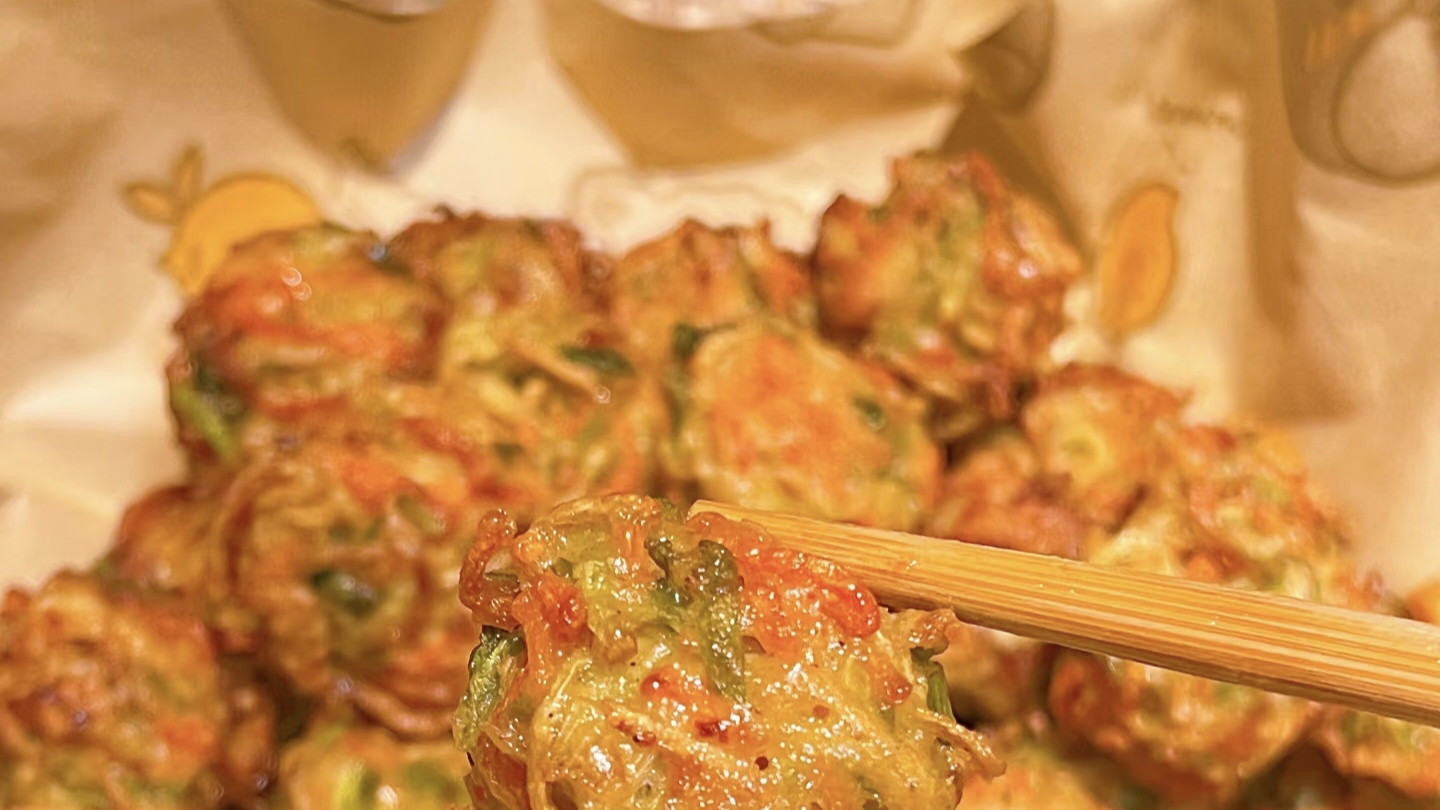 炸萝卜丸子：让挑食小孩抢着吃的“小炸弹”