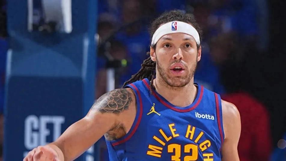 一觉醒来，传来掘金伤病报告，布朗伤情，杜兰特关注WNBA等信息